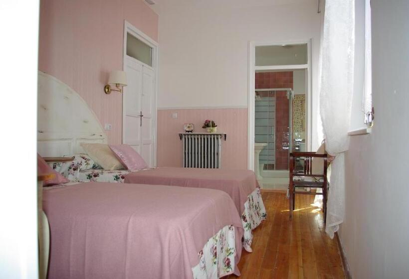 스탠다드 발코니 룸, Los Balcones Del Camino