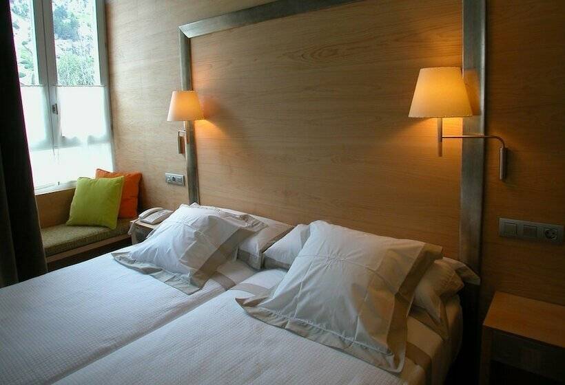 Номер Стандарт, Continental Balneario De Panticosa