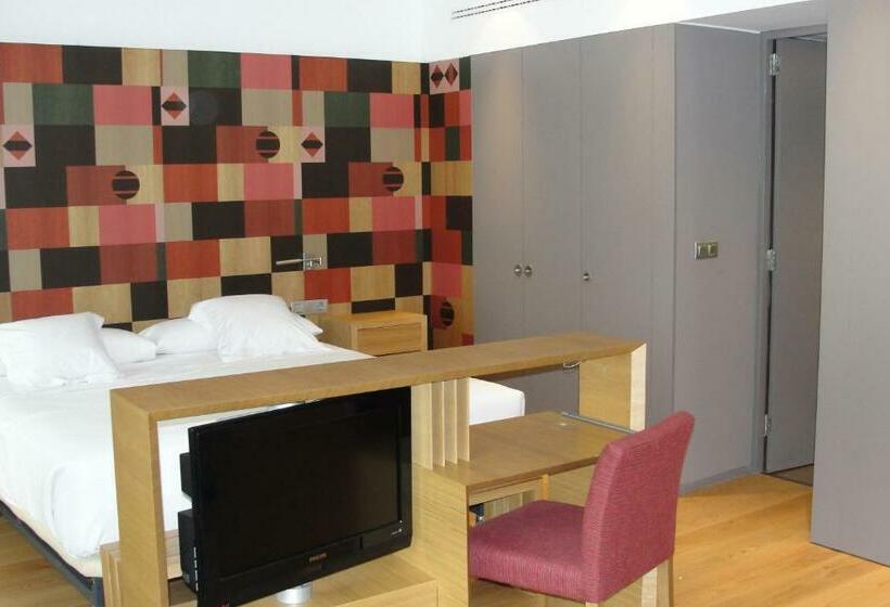 Семейный Номер, Continental Balneario De Panticosa