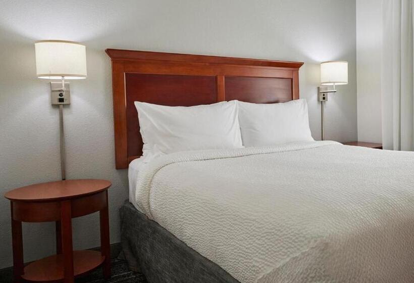 Люкс 2 Спальни, Towneplace Suites Medford