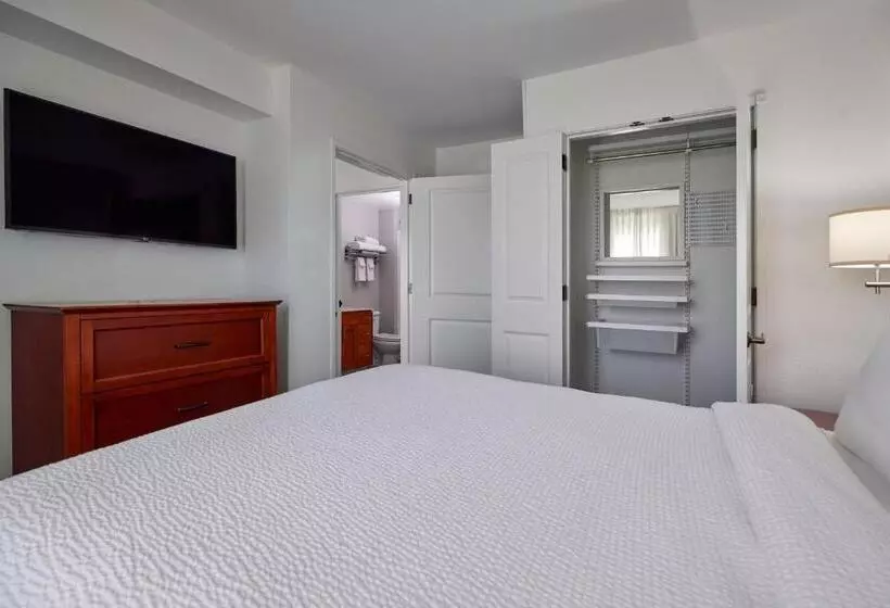スイート, Towneplace Suites Medford