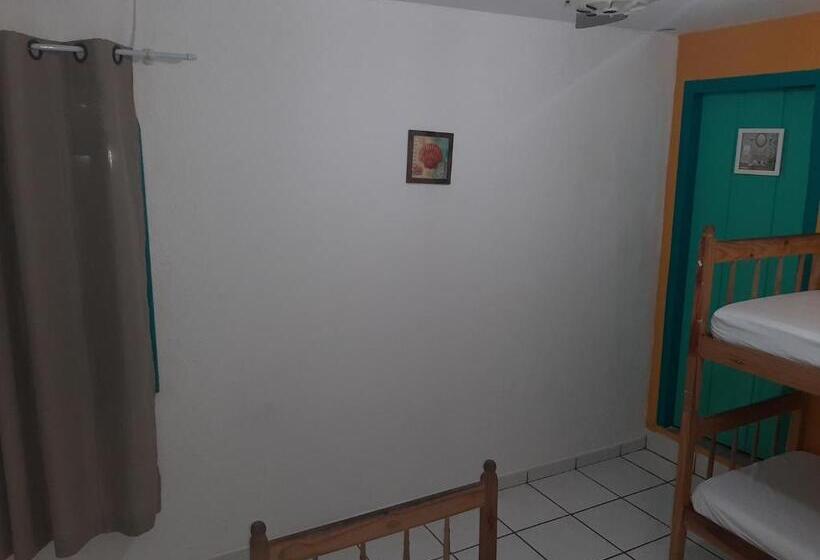 Economy Triple Room, Pousada Real Paraty