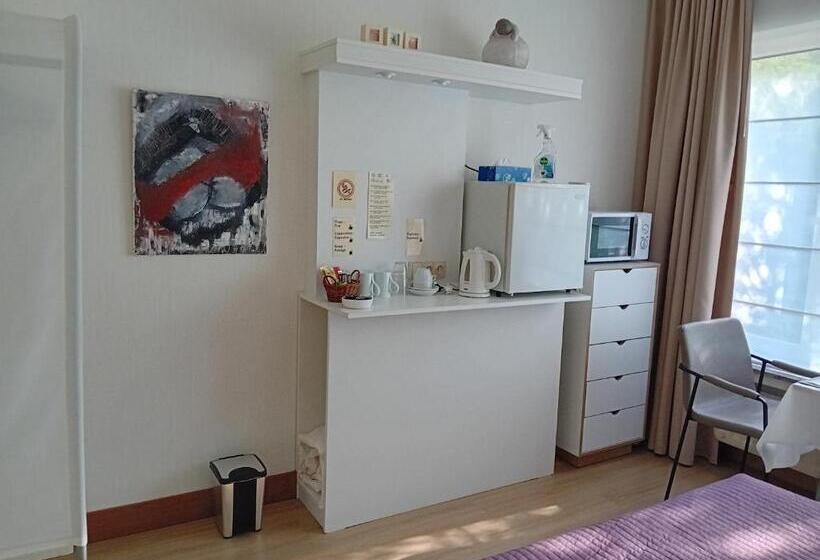 Номер Стандарт, B&b Roseland