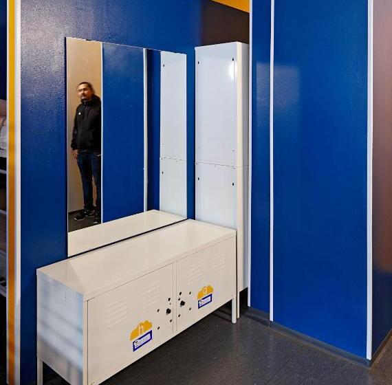 共用房间的床, Cheapsleep Hostel Helsinki