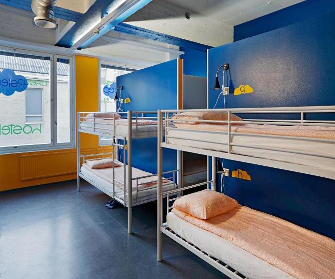 共用房间的床, Cheapsleep Hostel Helsinki