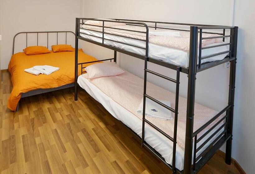 Семейный Номер Совместный Санузел, Cheapsleep Hostel Helsinki