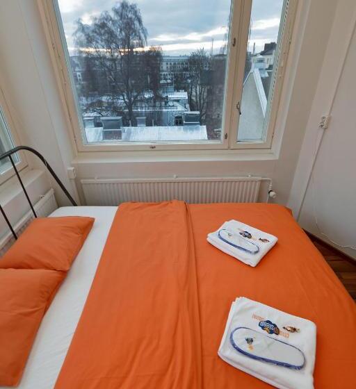 带共用浴室的标准房间, Cheapsleep Hostel Helsinki