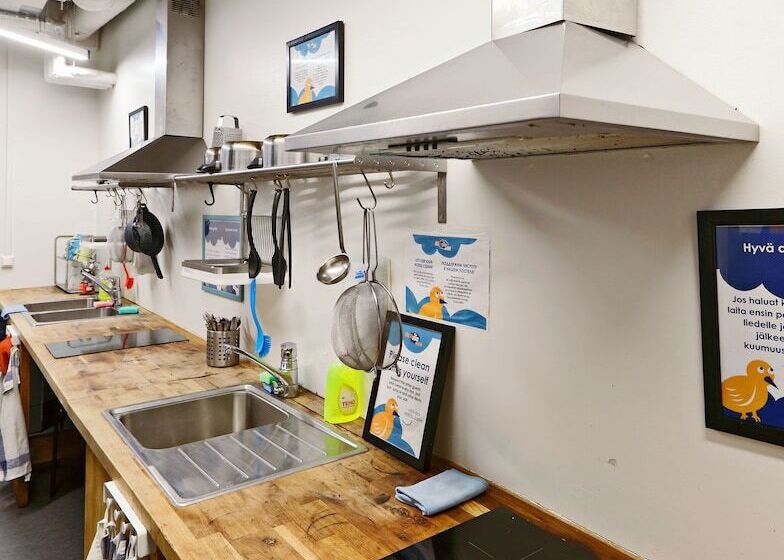 共用房间的床, Cheapsleep Hostel Helsinki