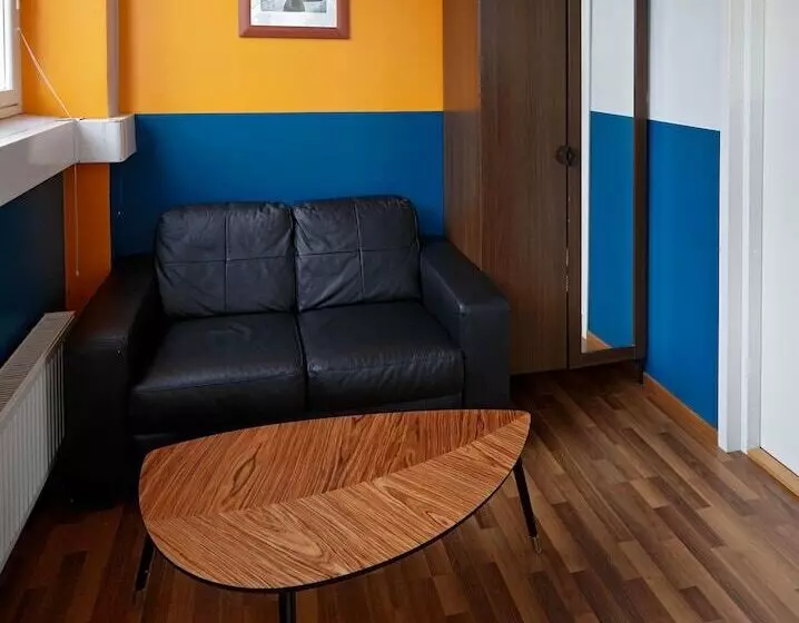 浴室共有ファミリールーム, Cheapsleep Hostel Helsinki