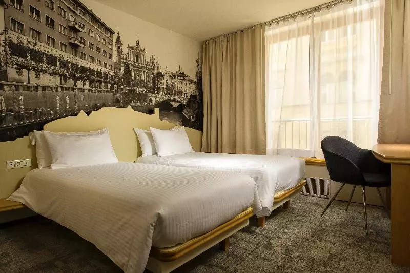 ルームシェアのワンベッド, Cheapsleep Hostel Helsinki