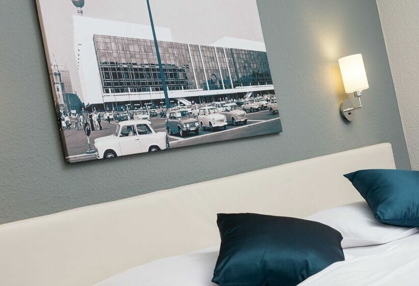 اتاق استاندارد سه نفره, City Hotel Berlin East