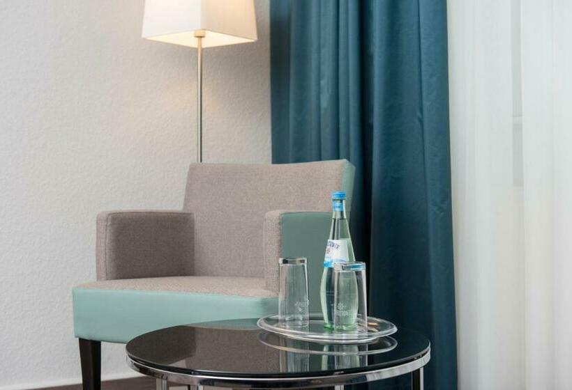 سوییت, City Hotel Berlin East