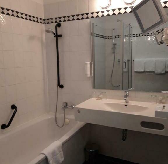 سوییت, City Hotel Berlin East