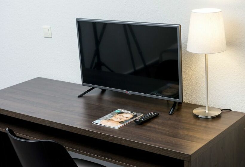 سوییت, City Hotel Berlin East