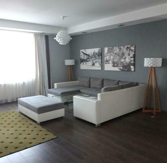 سوییت اجرایی, City Hotel Berlin East