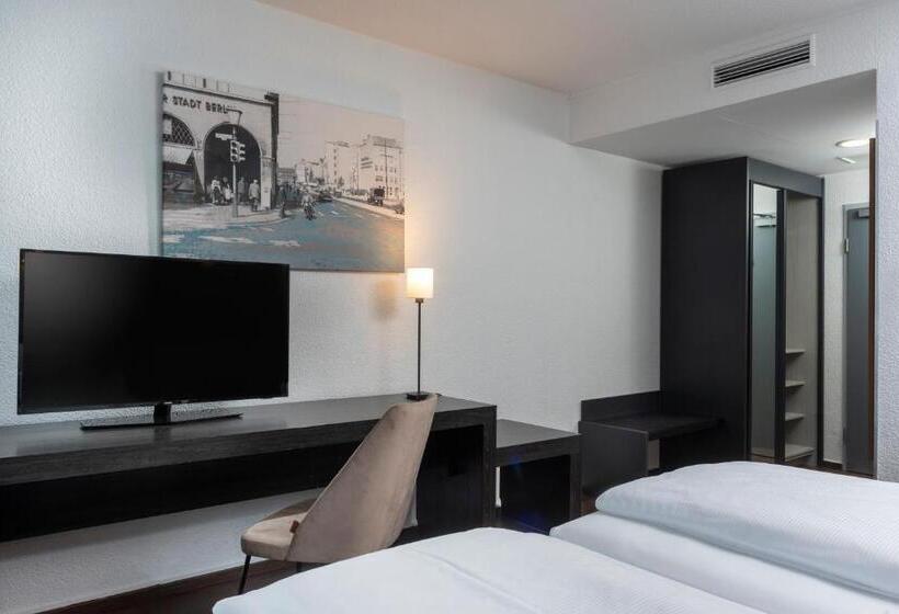 اتاق استاندارد سه نفره, City Hotel Berlin East