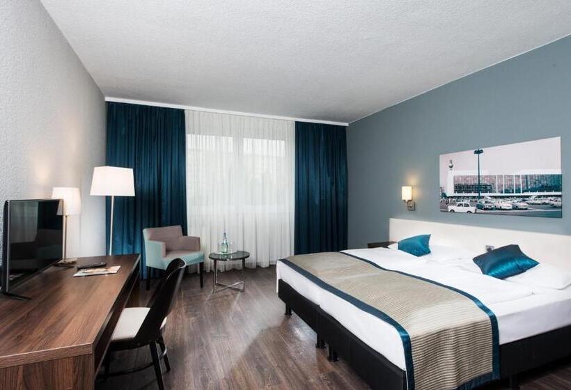 استودیوی استاندارد, City Hotel Berlin East