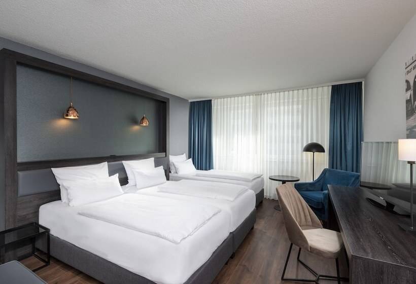 اتاق استاندارد سه نفره, City Hotel Berlin East