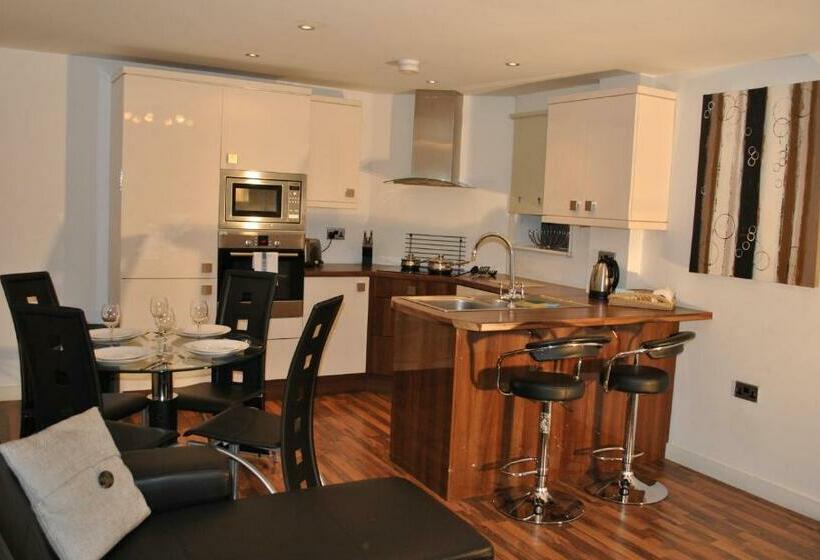آپارتمان 2 خوابه, Dreamhouse Apartments Manchester City West