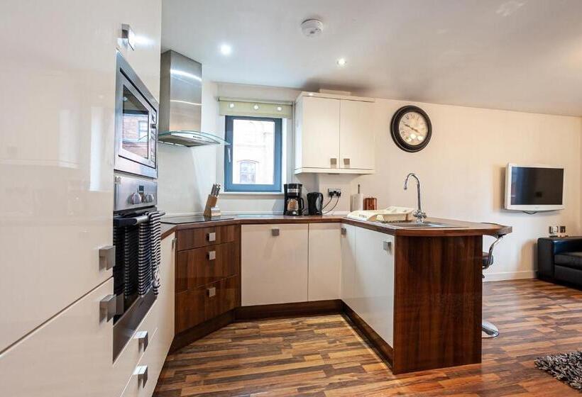 آپارتمان 2 خوابه, Dreamhouse Apartments Manchester City West