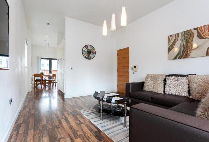 آپارتمان لوکس 2 خوابه, Dreamhouse Apartments Manchester City West
