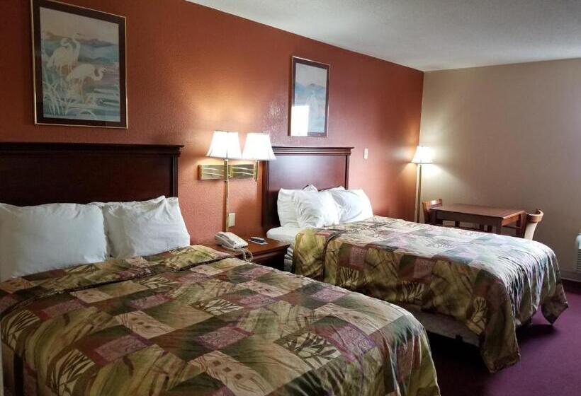 标准间, Briarwood Inn