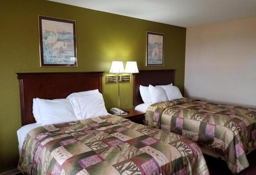 Quarto Estandar, Briarwood Inn