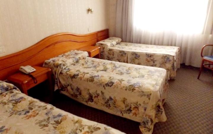 اتاق استاندارد سه نفره, Luey