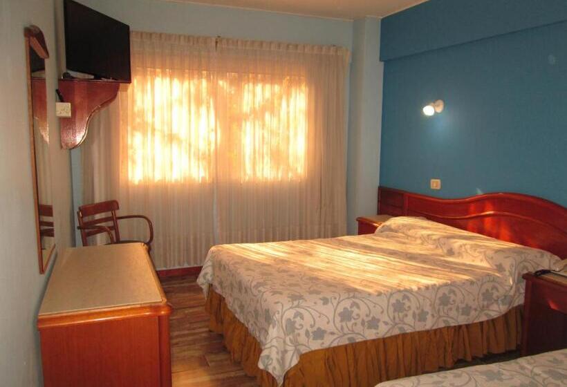 اتاق کلاسیک سه تخته, Luey