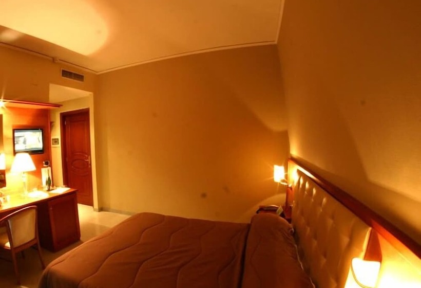 スタンダードルーム, Luxor