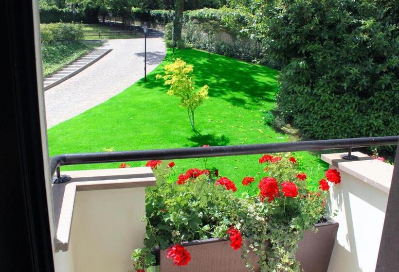 Номер Стандарт, Relais Sans Soucis & Spa