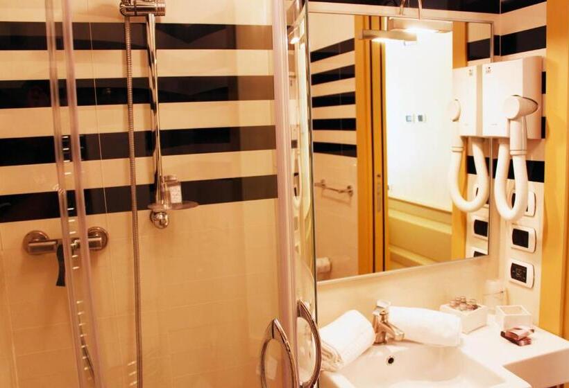 Полулюкс, Relais Sans Soucis & Spa