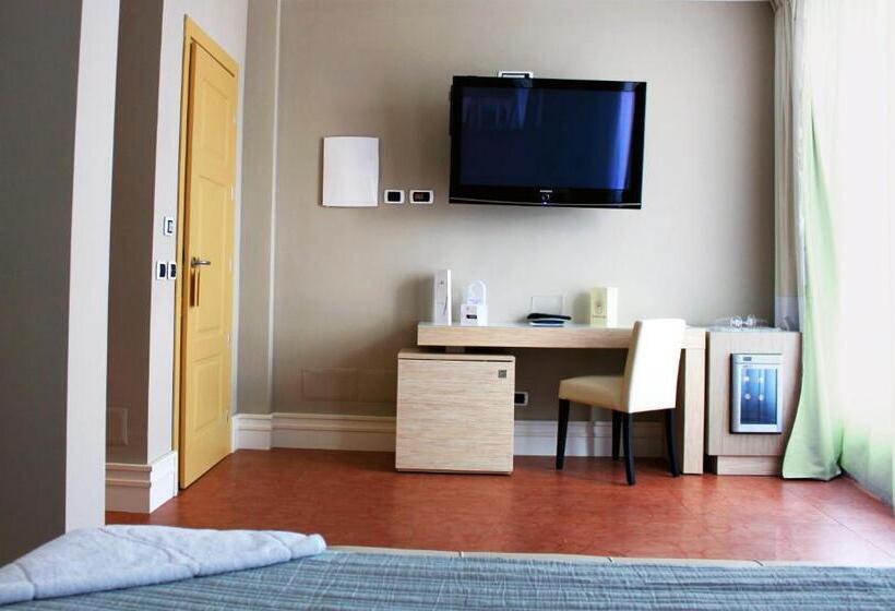 Президентский Люкс, Relais Sans Soucis & Spa