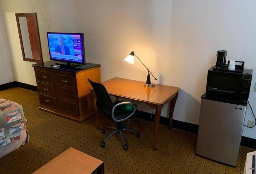 Стандартный Номер Кровать Кинг, Brentwood Inn & Suites