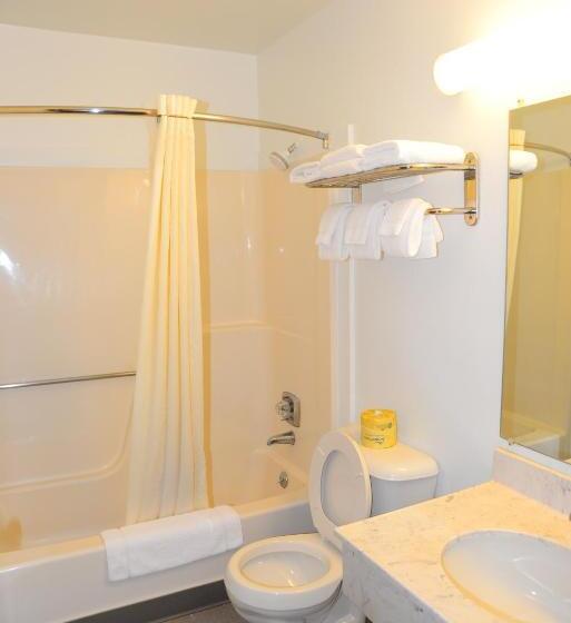 غرفه قياسيه سريرين مزدوجين, Budget Inn Express