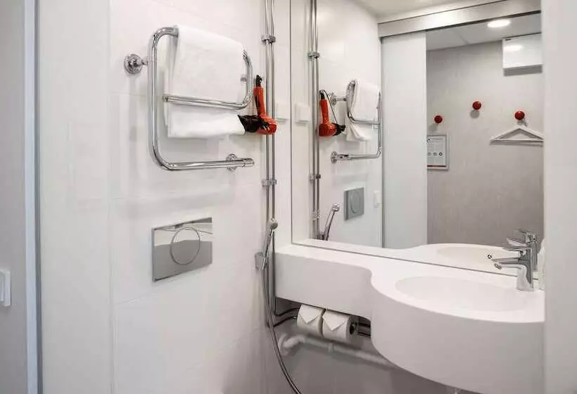 اتاق استاندارد یک نفره, Omena Hotel Vaasa Espen
