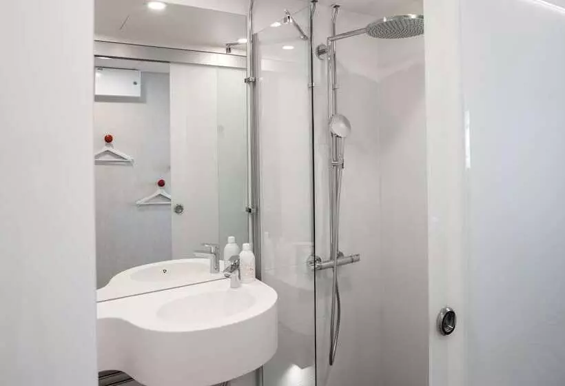 اتاق استاندارد یک نفره, Omena Hotel Vaasa Espen