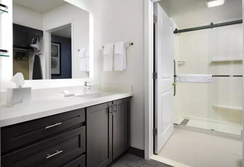 スタンダードスタジオ, Residence Inn Mount Olive At International Trade Center