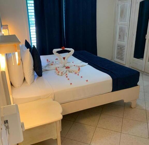 ویلای 1 خوابه, Palmasvillas Al Mar