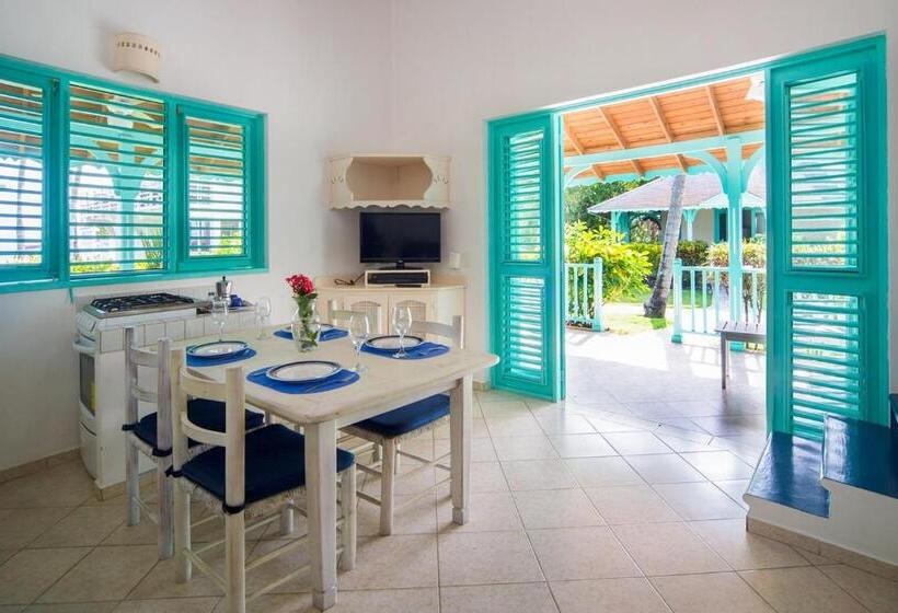 ویلای 1 خوابه, Palmasvillas Al Mar