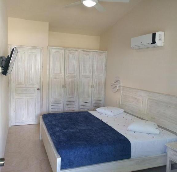 اتاق لوکس, Palmasvillas Al Mar