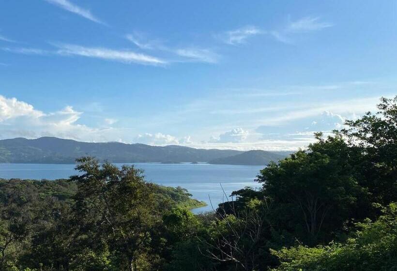 1 Bedroom Apartment Lake View, Basecamp Arenal
