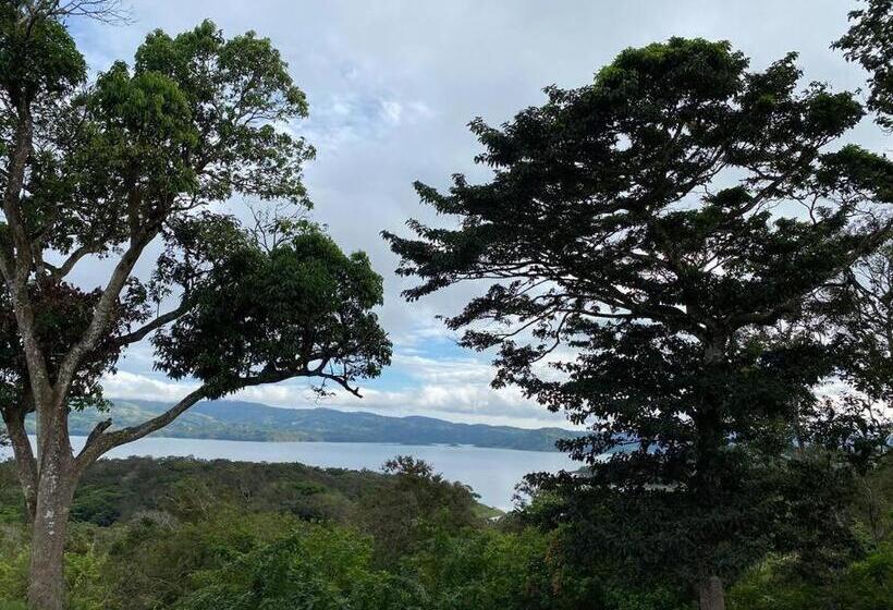 1 Bedroom Apartment Lake View, Basecamp Arenal