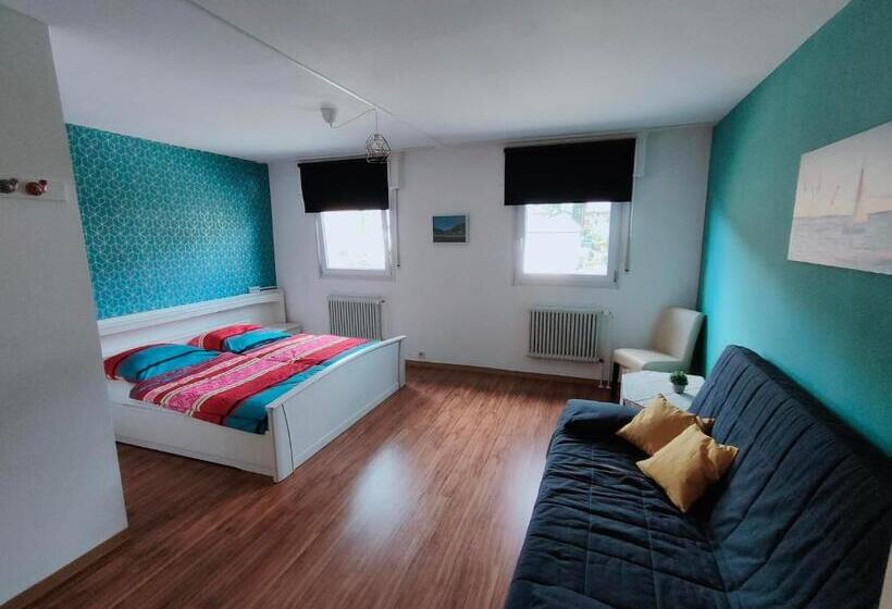 家庭间, Pension Sauerland