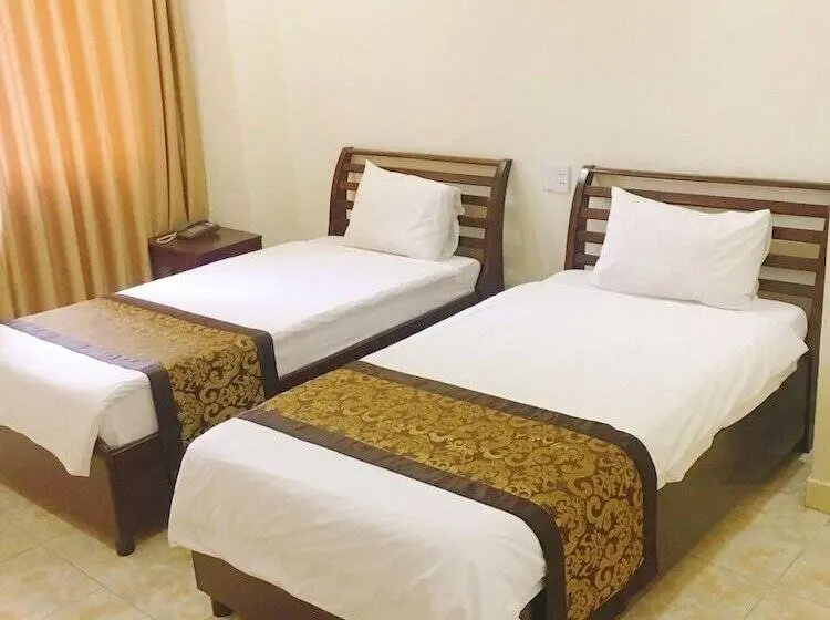 اتاق استاندارد سه نفره, Biet Dien