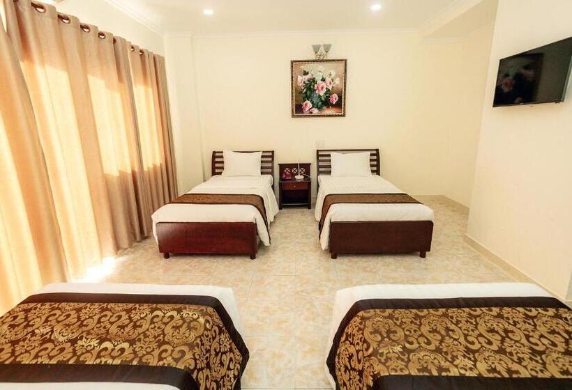 اتاق خانوادگی, Biet Dien