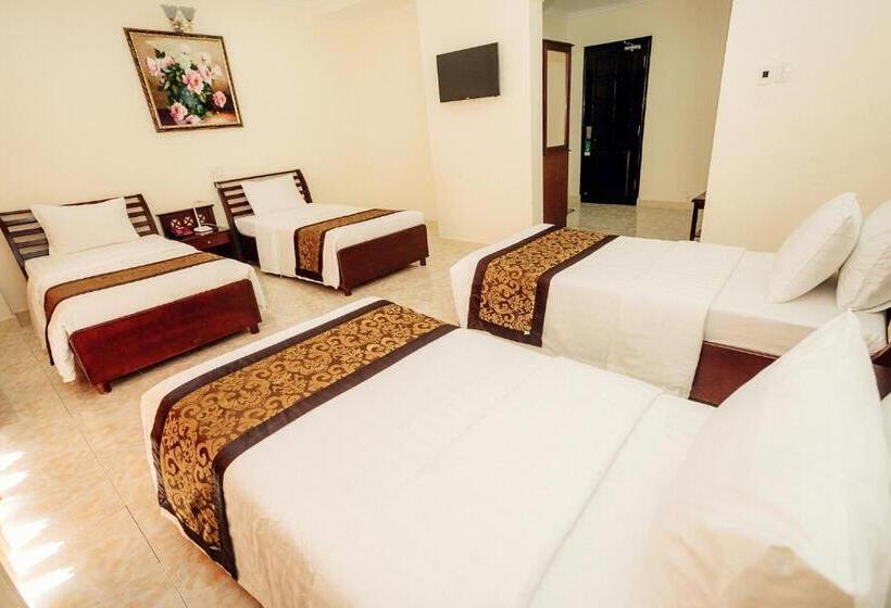 اتاق خانوادگی, Biet Dien