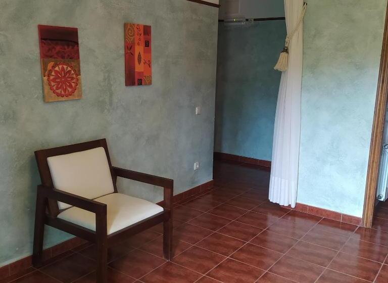 غرفة ديلوكس, El Zamacén