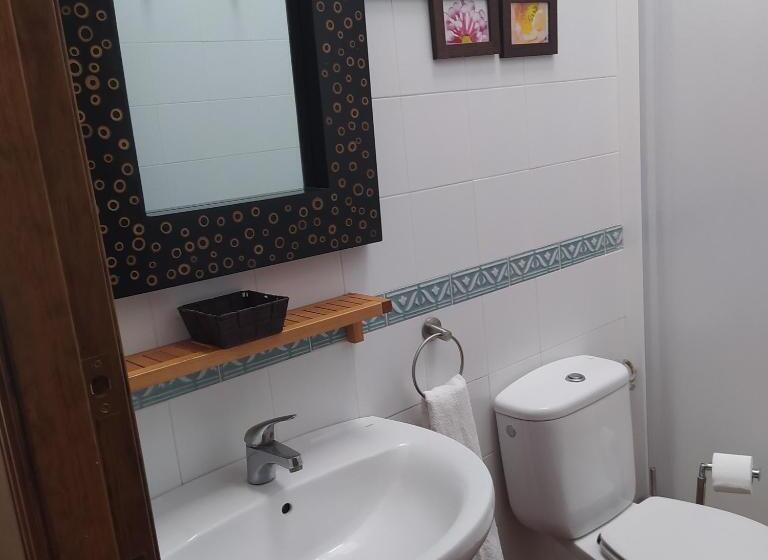 غرفة قياسية, El Zamacén