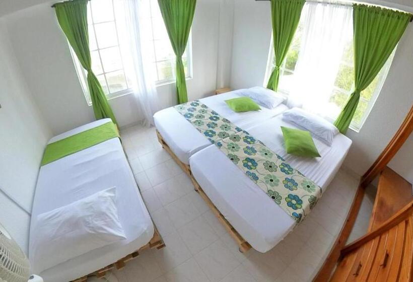 غرفة قياسية ثلاثية, Queen Elizabeth Natural Luxury